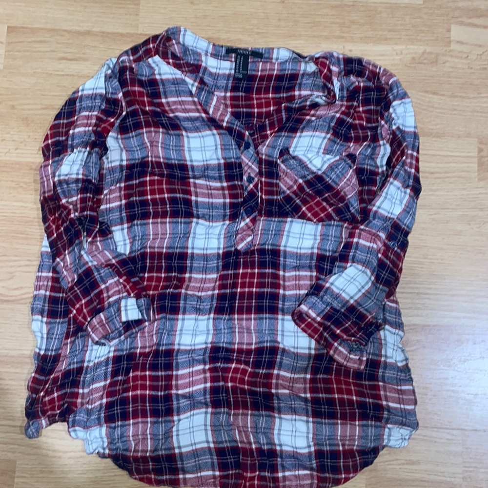 Forever 21 red plaid flannel size M